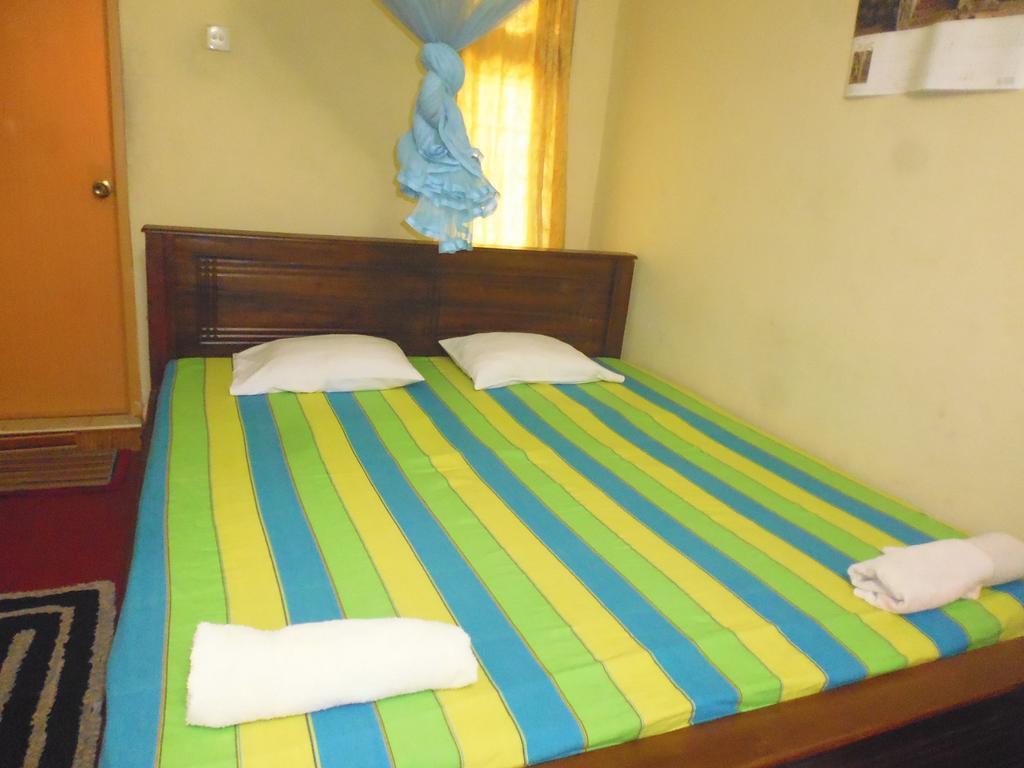 The Nilmini Lodge Сигирия Екстериор снимка